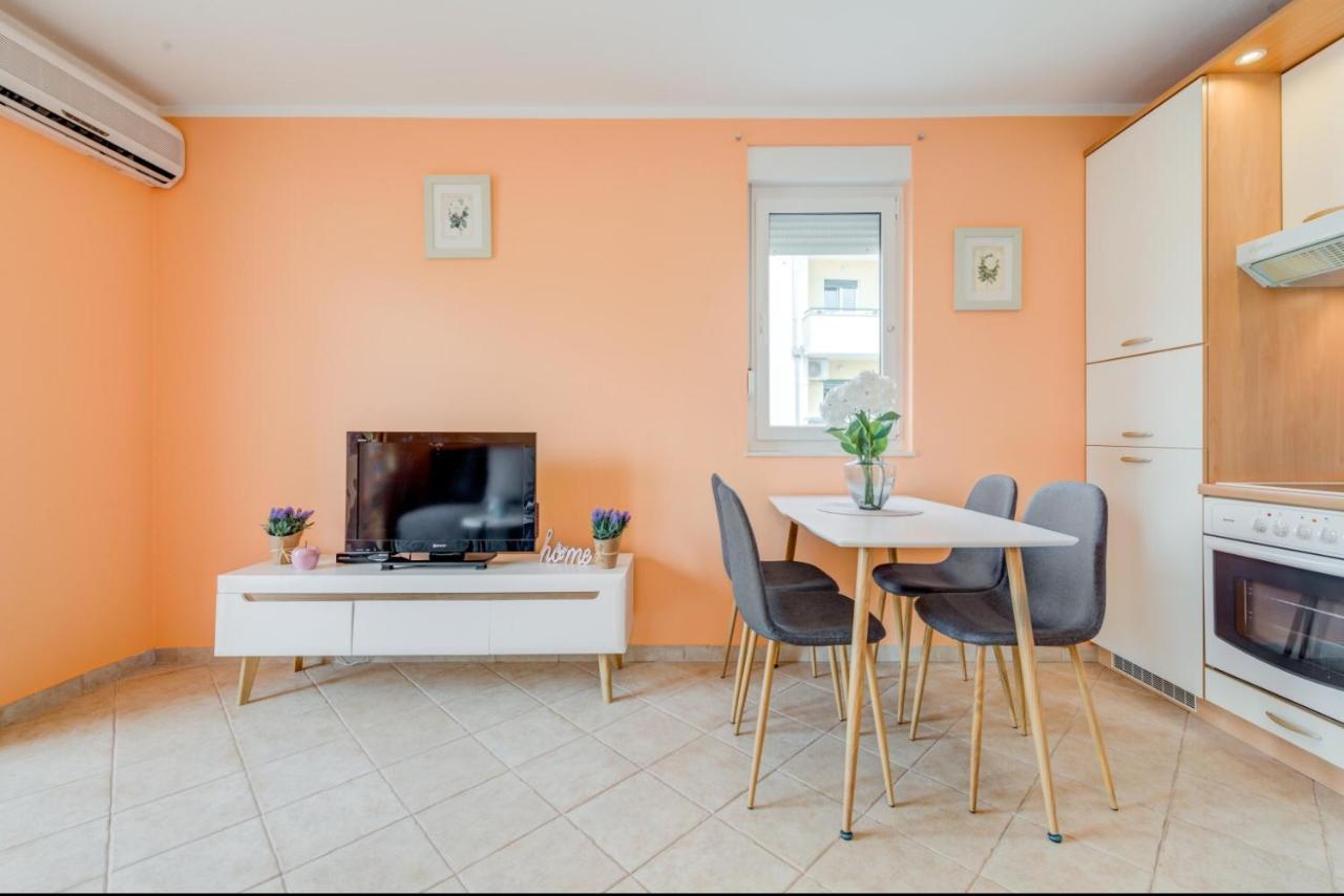 The Best Old Town View Apartment, 5 Min Walk, Parking Trogir Exterior photo